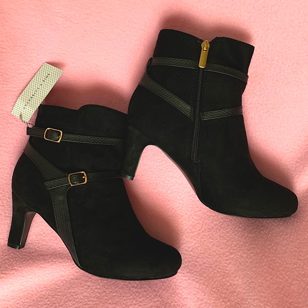 Celebrity Pink Demi Bootie Black Woman’s Size 9W